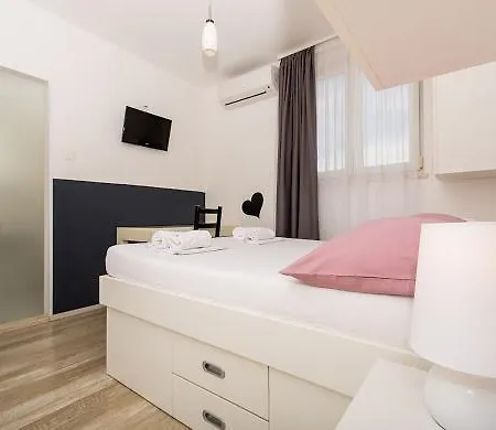 Nocleg ze śniadaniem White Trogir