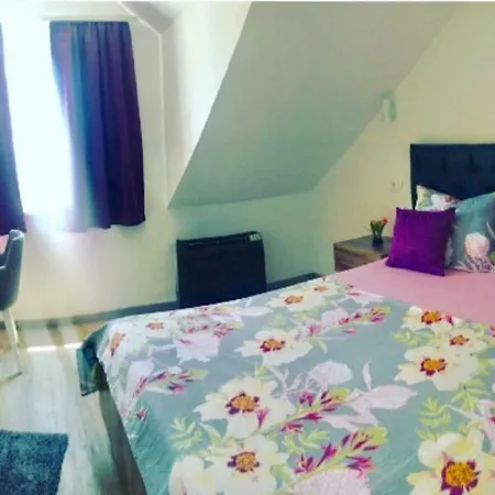 Nocleg ze śniadaniem White Trogir