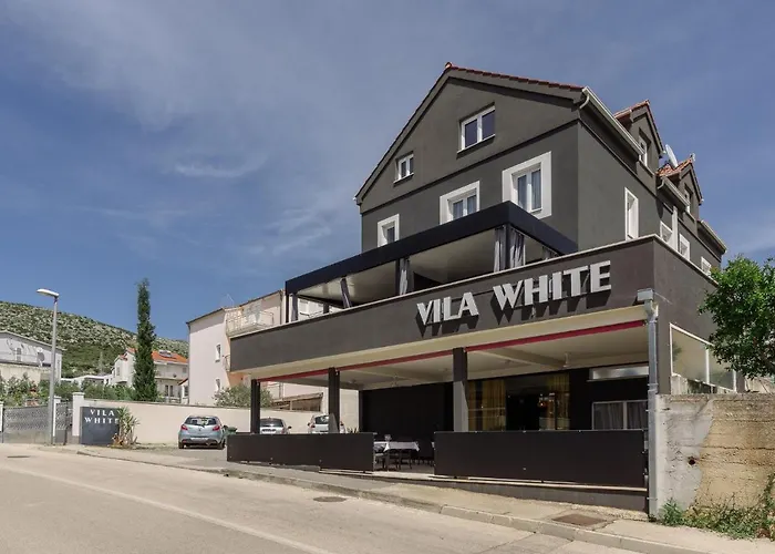 White krevet i doručak