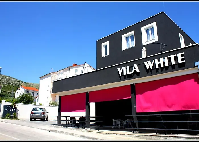 Couette-café White Trogir