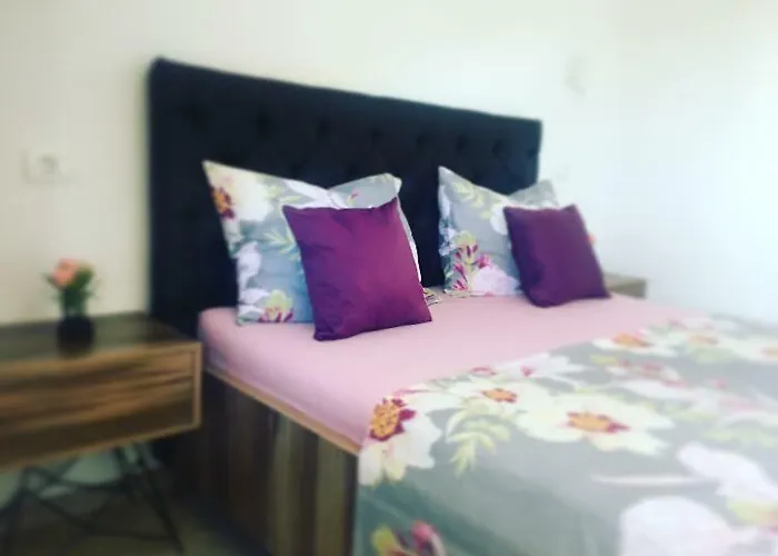 krevet i doručak White Trogir