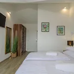 White 3*