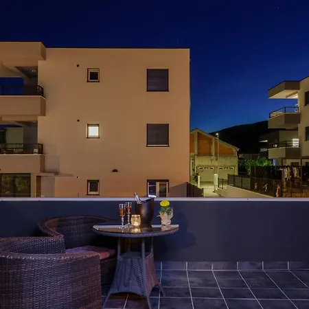 White Bed & Breakfast Trogir