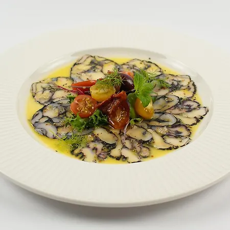 Alojamento de Acomodação e Pequeno-almoço White Trogir