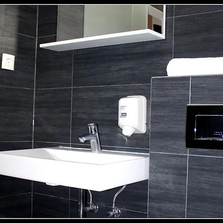 White 3* Trogir