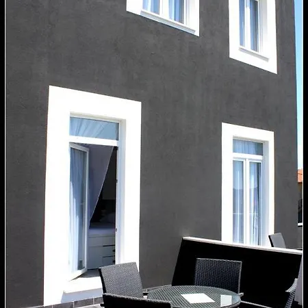 White Alojamento de Acomodação e Pequeno-almoço