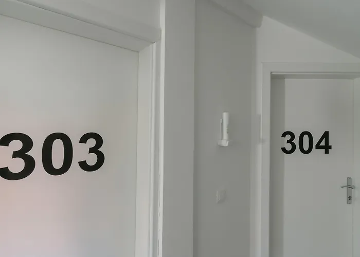 White Bed & Breakfast